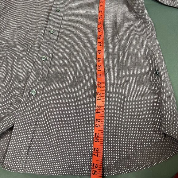 ❌SOLD❌ Hugo Boss Button-Up Dress Shirt - Picture 8 of 8